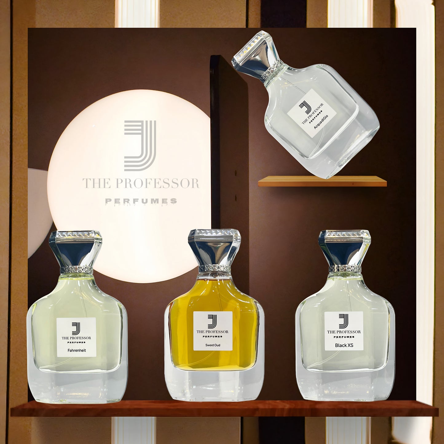 مجموعة من العطور الفاخرة تتألف من 4 روائح مختلفة
